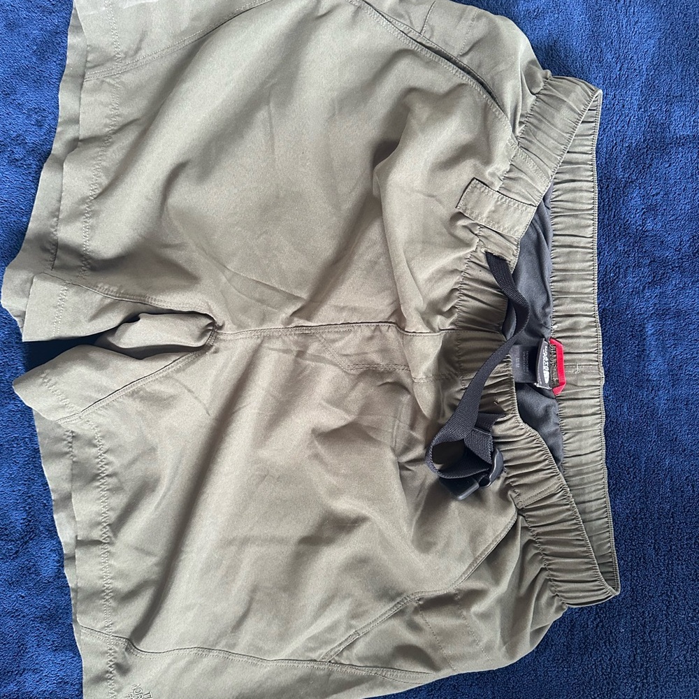 Men's Olive Shorts